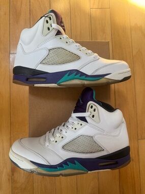 Jordan 5 White Grape (2013)